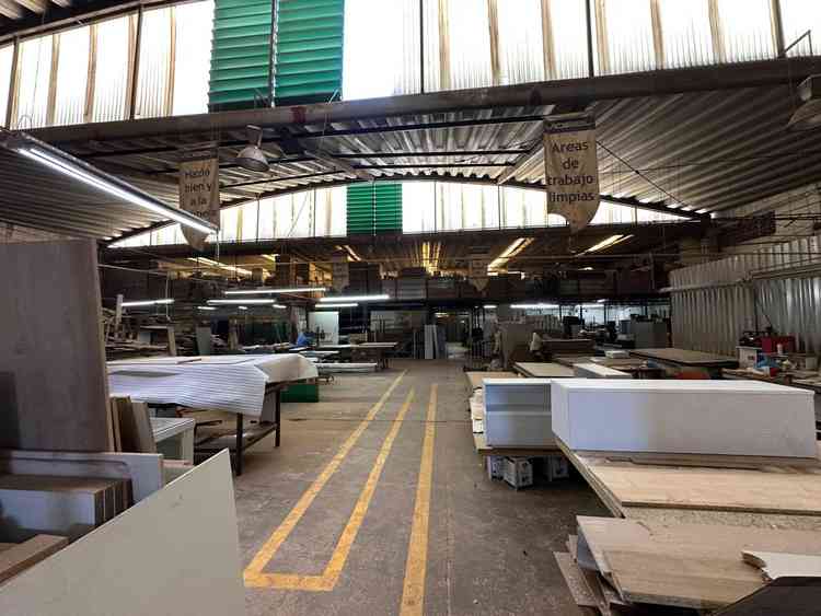 edificio industrial en renta calle mimosas los girasoles zapopan jalisco ptgLg3z