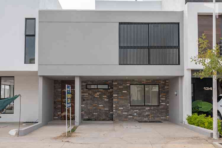 casa en venta paseo altanza zapopan zapopan jalisco p1Ws4kO