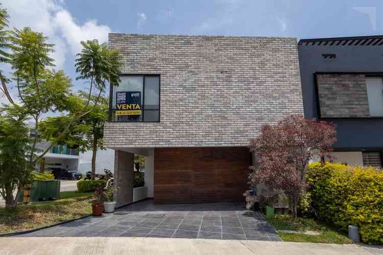 casa en venta blvd senderos de monteverde 168 130 calle condominal sendero de los alpes senderos de monteverde tlajomulco de zuniga jalisco p1KUETt