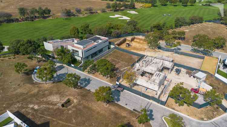 terreno en venta avenida de las lomas fraccionamiento las lomas golf  habitat zapopan jalisco p5e4hGJ